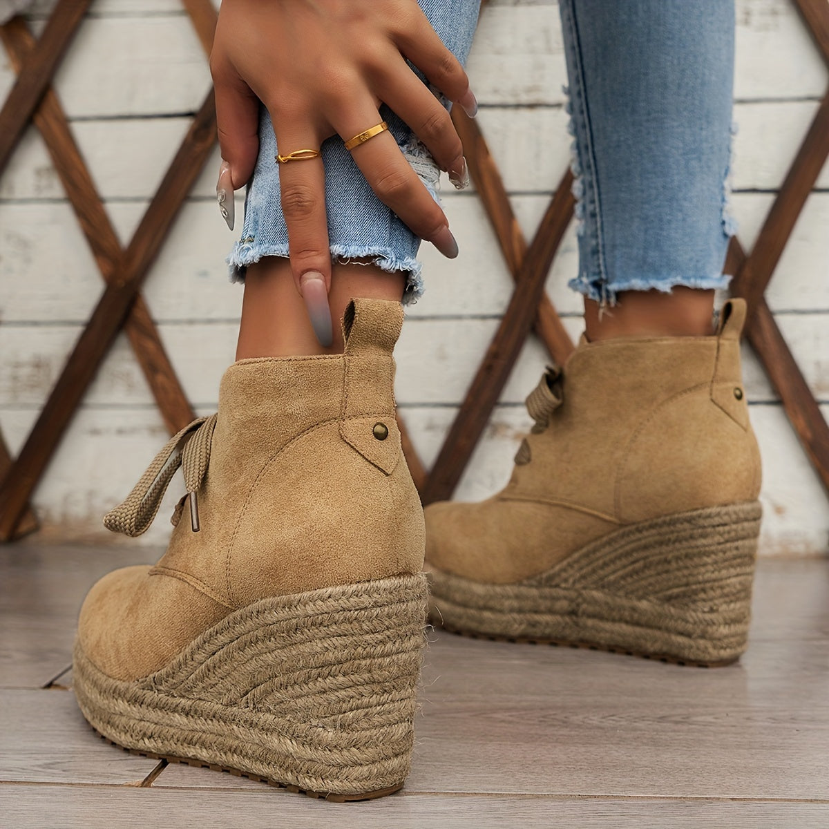 Women's Casual Lace-Up Ankle Boots with Woven Jute Platform Heel