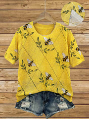 Women's Short Sleeve Top with Bee Pattern, Digital Print, Casual Style