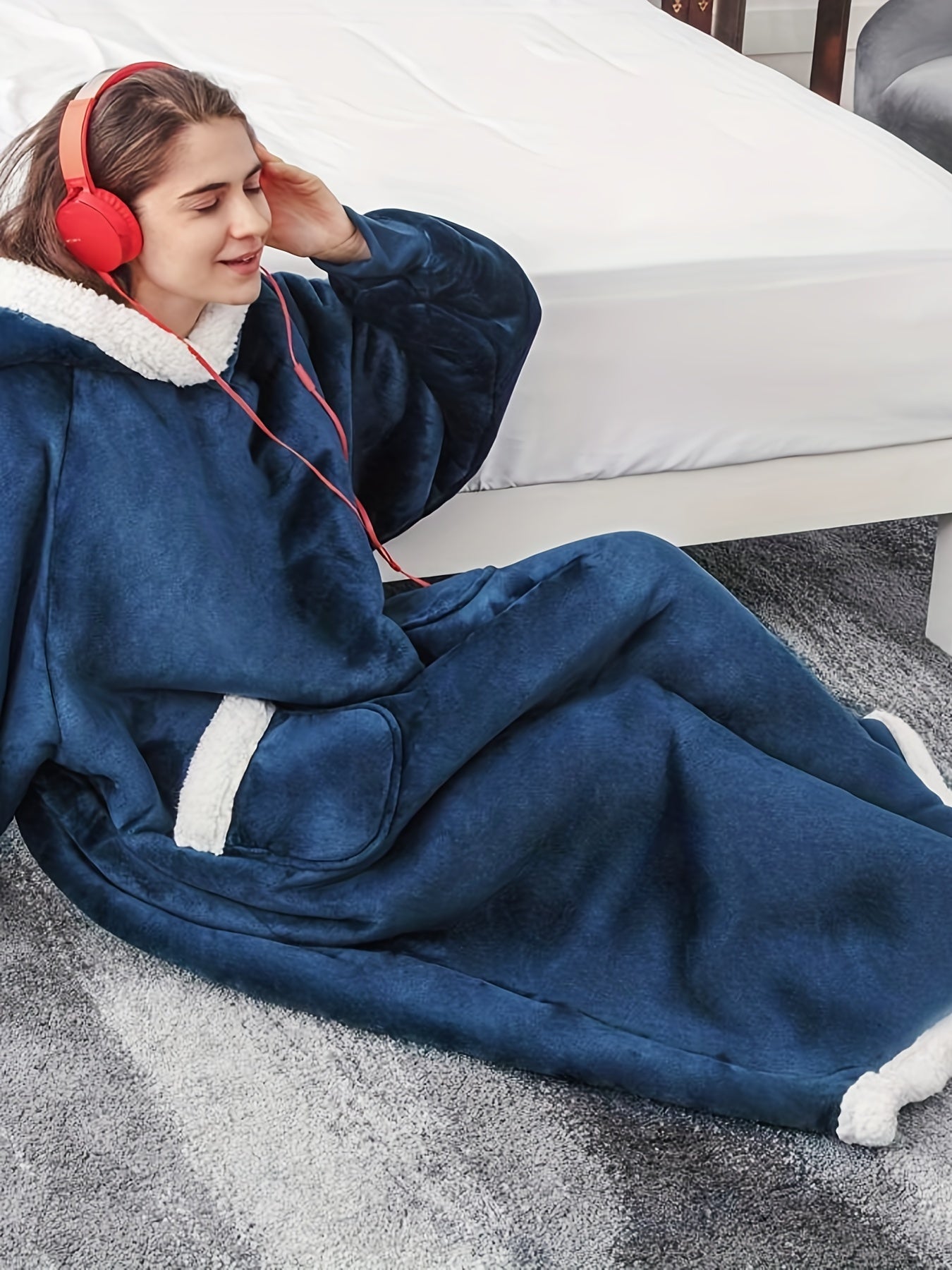 Plus Size Women's Fleece Robe with Pockets and Hooded Lounge Wear