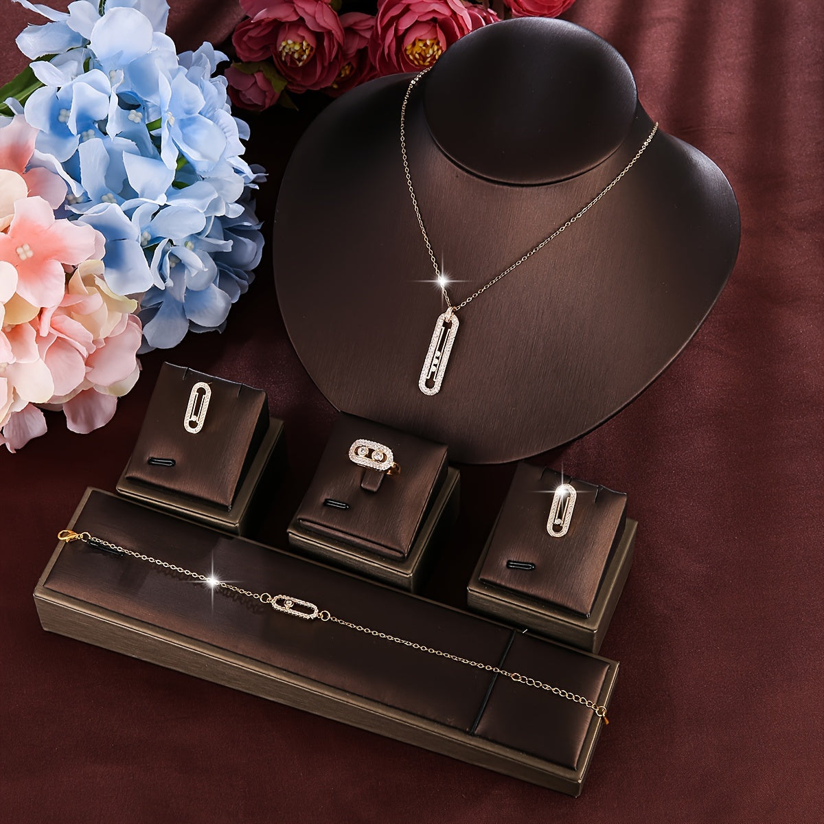 Conjunto de joyería de cobre con pendientes de zirconia, collar, anillo y pulsera estilo coreano