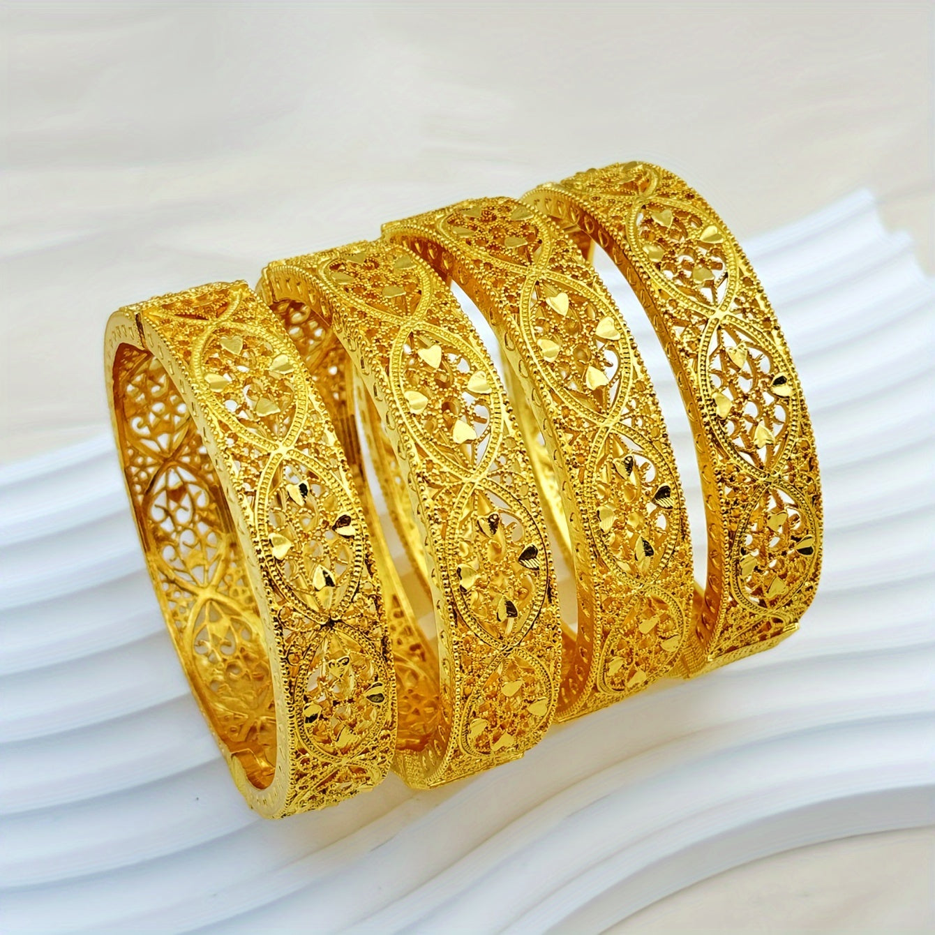 Set of 4 Gold-Plated Bohemian Ethnic Bracelets with Heart Patterns for Women