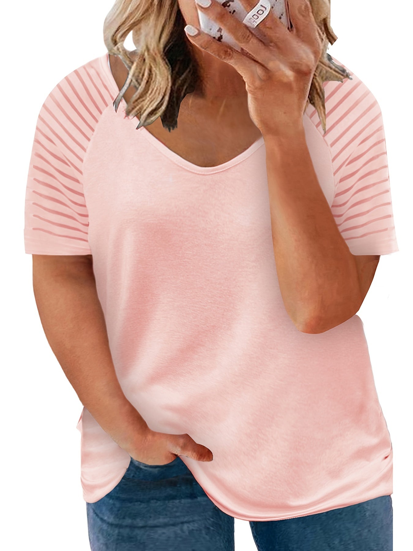Plus Size Women's V-Neck Short Sleeve T-Shirt with Stretch