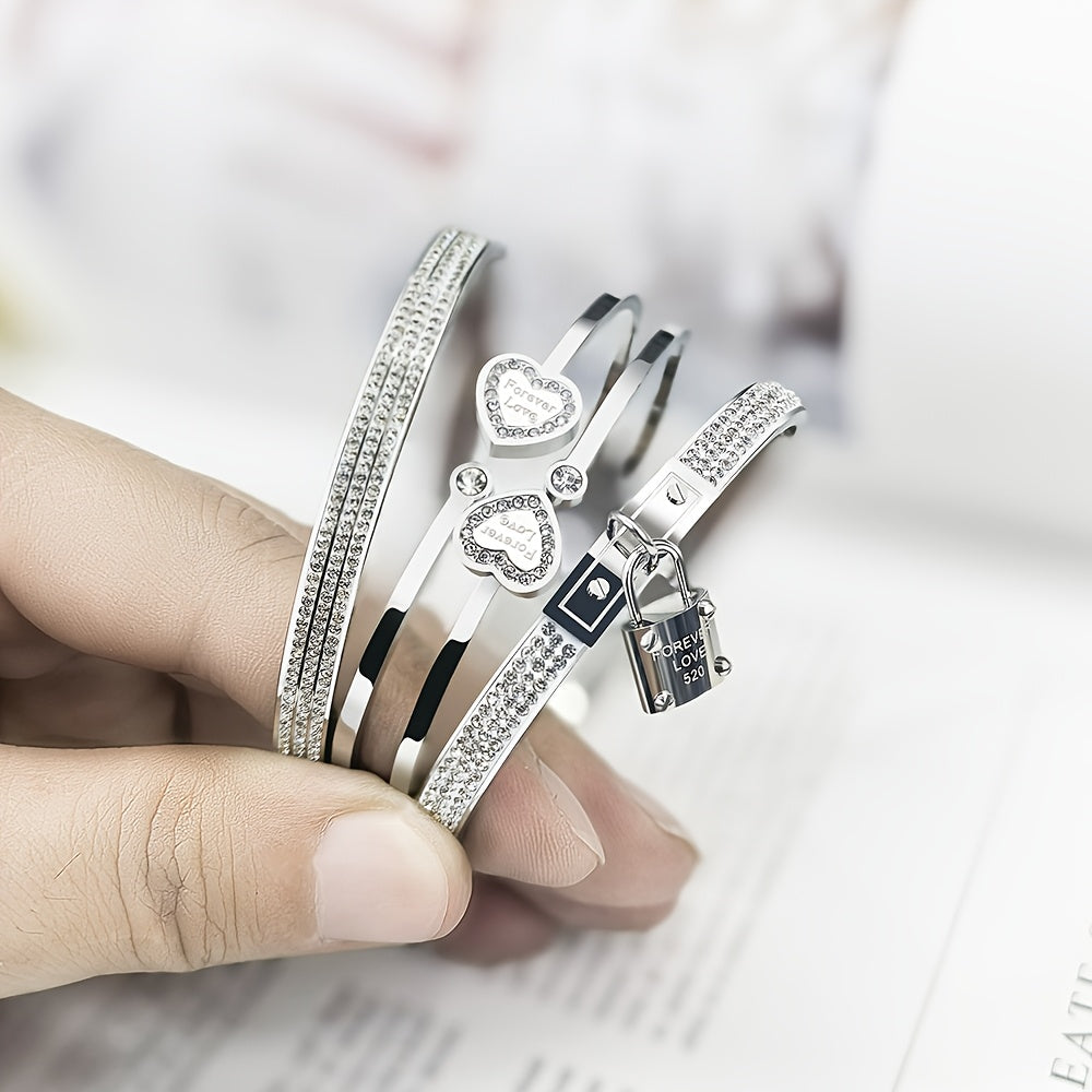 Set of 3 Gold-Plated Stainless Steel Bracelets for Women with Heart Pendant