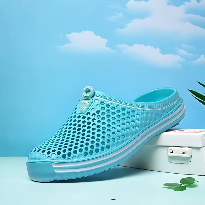 Ayollar uchun qizil EVA slip-on sandalilar, teshikli dizayn bilan