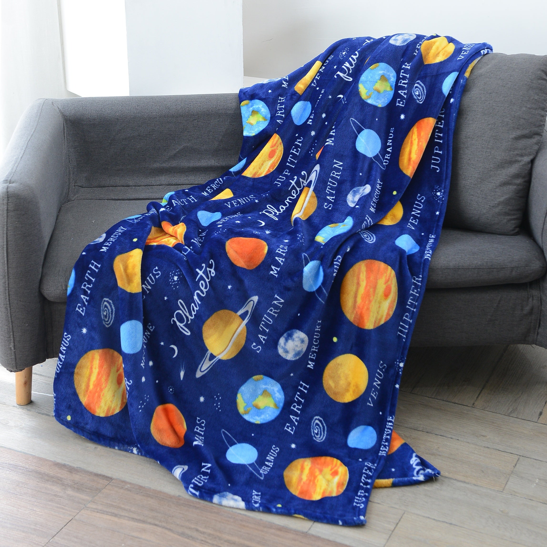 Cozy Reversible Astronaut Flannel Throw Blanket for Couch Bed Travel Galaxy Theme