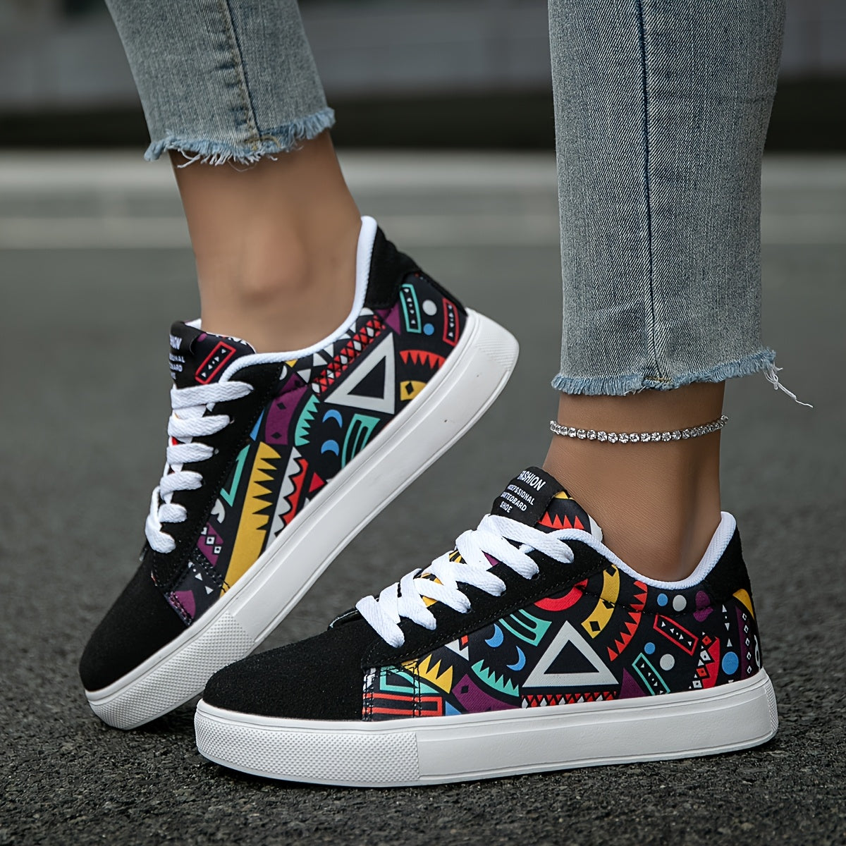 Unisex Geometric Pattern Casual Sneakers Lightweight Fabric Low Top EVA Sole