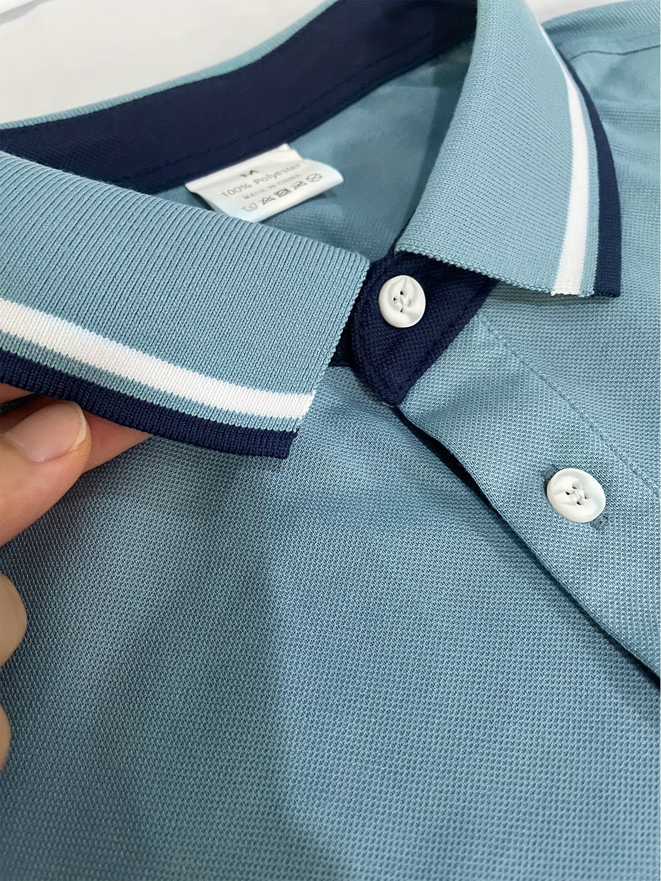 2 ta erkaklar uchun qisqa yengli ko'ylaklar, qarama-qarshi yenglar bilan - yengil polyester, pastel ko'k va pushti, oddiy moslama, yozda yoki sovg'a sifatida berish uchun ideal