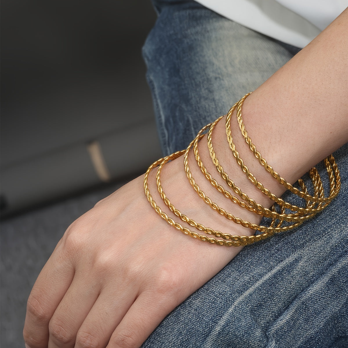 7 ta Vintage Boho Bangle Bilaguzuklar to'plami, Oddiy To'qima Dizayni, 18K Oltin Qoplangan Nikelga chidamli Po'lat, Har kuni va Maxsus Tadbirlar uchun Ayollar uchun Ideal