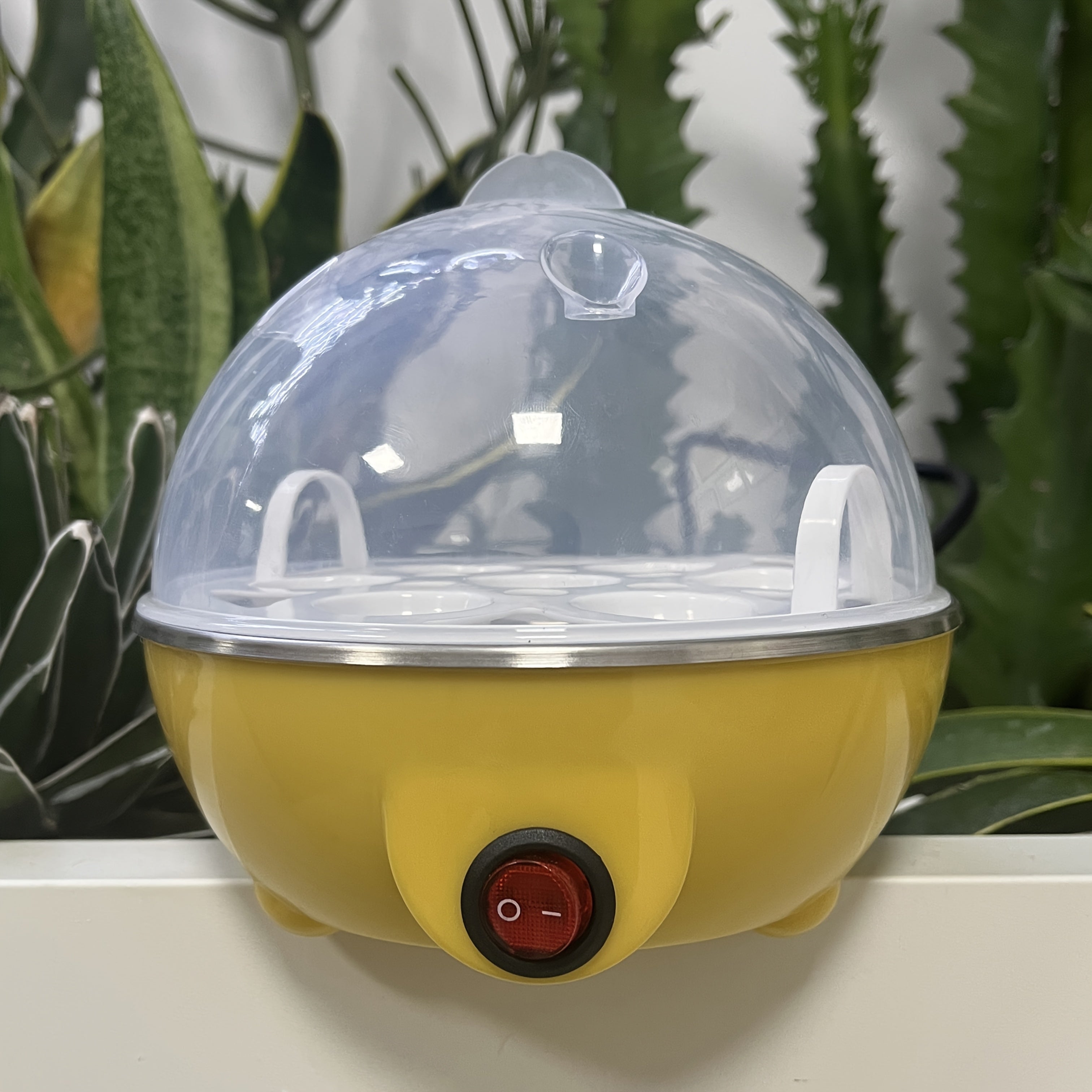 Katta sigimli Evropa uslubidagi qaynash qozoni, shaffof qopqog'i, zanglamaydigan po'latdan tayanch, avtomatik tuxum ushlagichi bilan. Tuxum va sabzavotlarni bug'lash uchun ideal, foydali nonushta uchun mukammal. Ajoyib sifatida