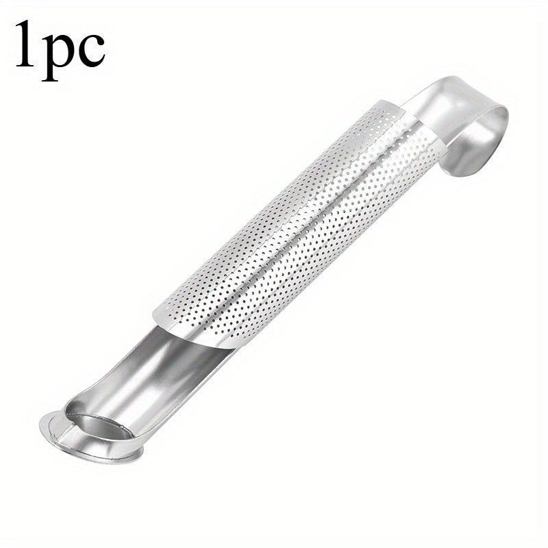 Oson ishlatiladigan choy damlash to'plami zanglamaydigan po'latdan yasalgan osma choy filtr ekranini o'z ichiga oladi, bu esa muammosiz choy tayyorlash tajribasini izlayotganlar uchun va har qanday oqishlarni oldini olish uchun mukammaldir.