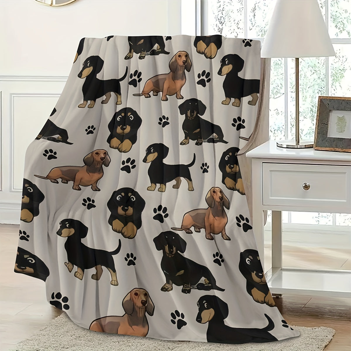 Dachshund Dog Print Fleece Blanket All-Season Machine Washable Polyester Throw