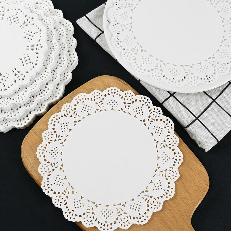 Set of 100 Round Lace Paper Doilies Oil Absorbent Placemats for Cake and Dessert Decoration