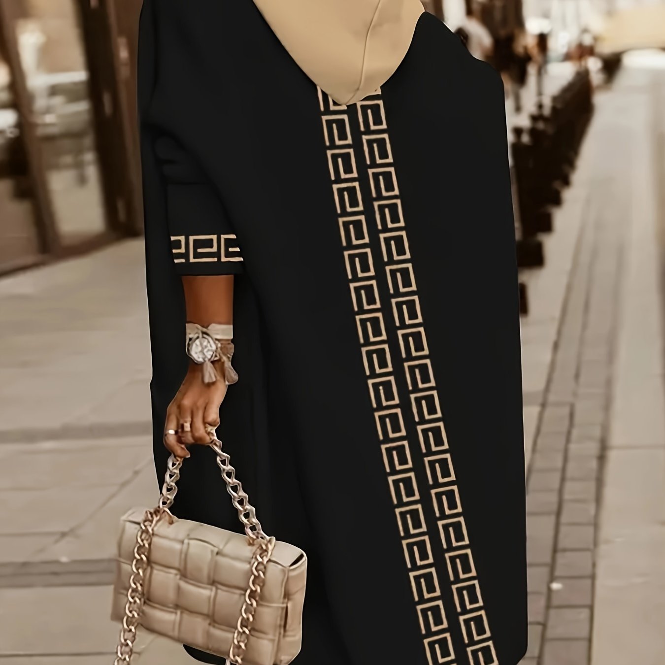 Women's Geometric Pattern Knit Hooded Cardigan with Pockets for Fall Winter