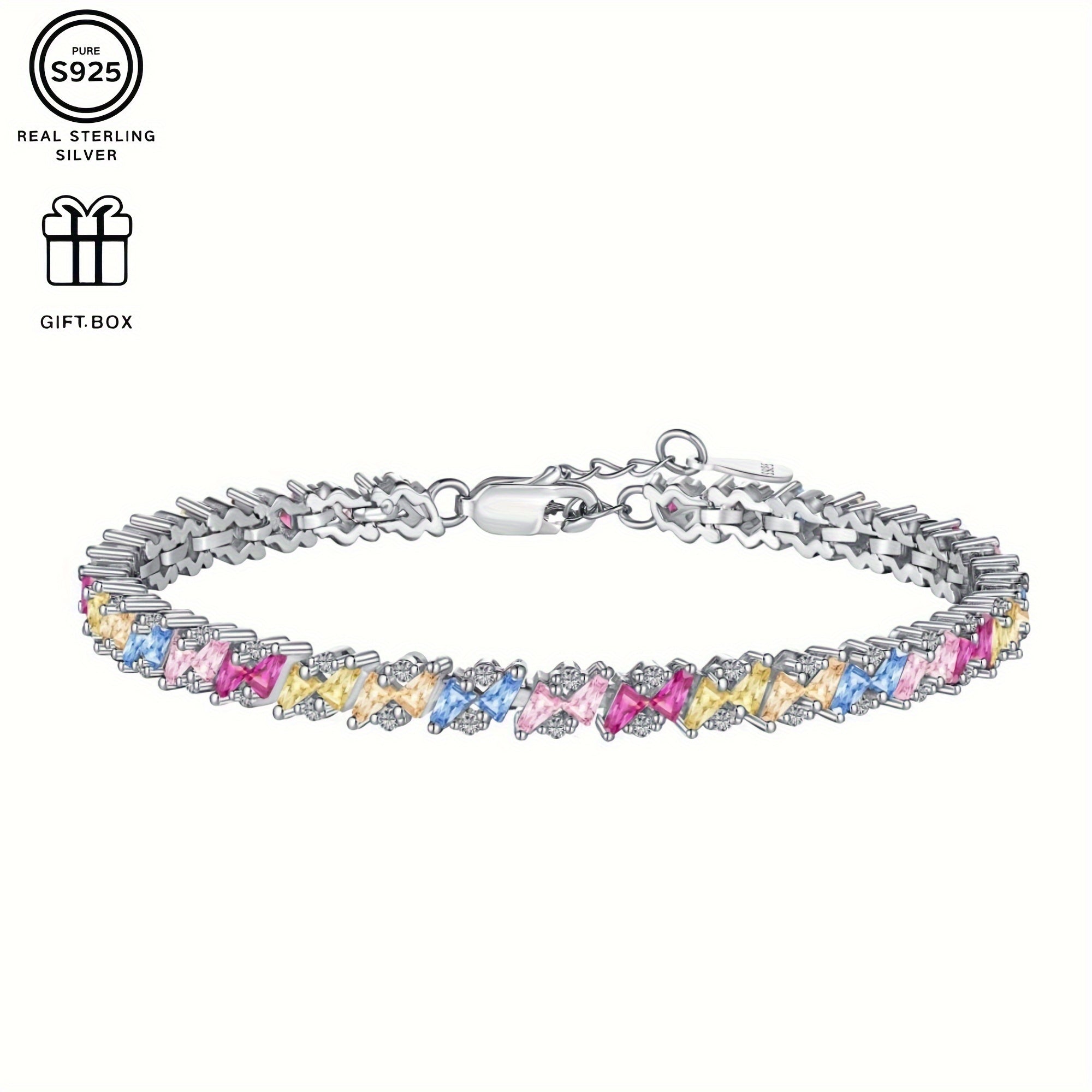 Удивительный браслет-теннис из серебра 925 пробы, украшенный рядом сверкающих бриллиантов, подходит для чувствительной кожи. С классическим дизайном, этот браслет идеально подходит для празднования дней рождения, юбилеев, выпускных и свадеб. Приходит в