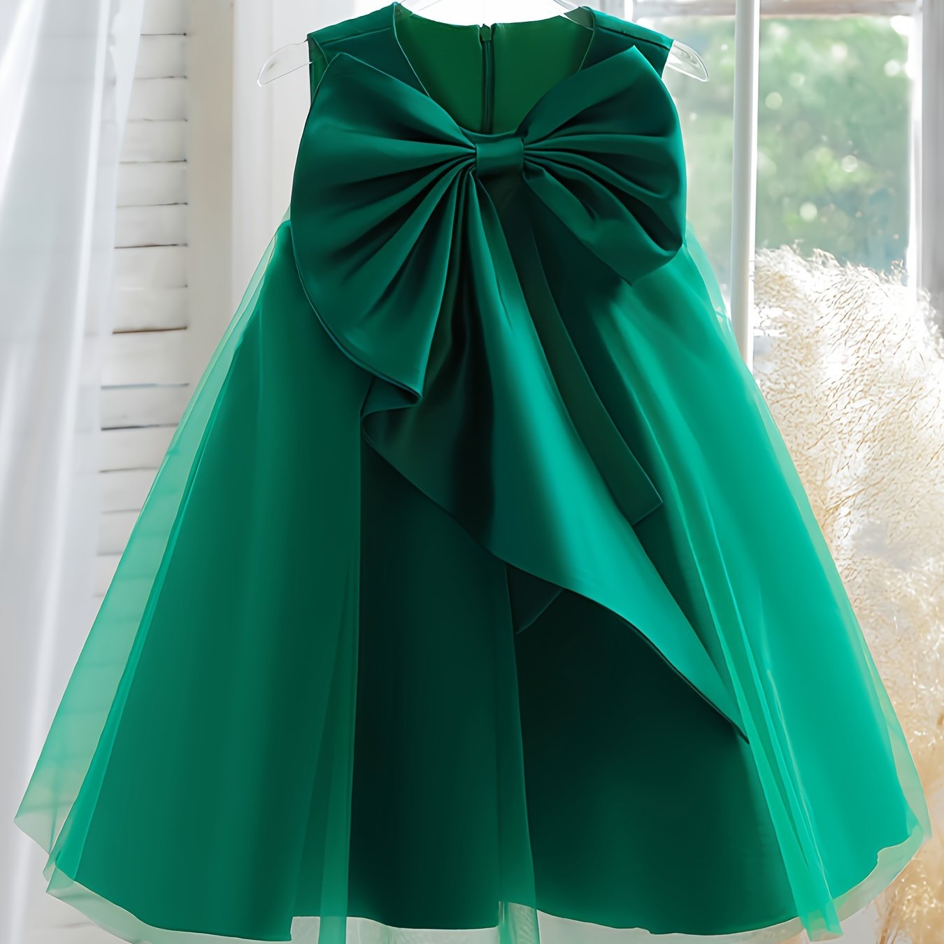 Girls Sleeveless Tulle Tutu Dress with Large Bow for Parties and Special Occasions