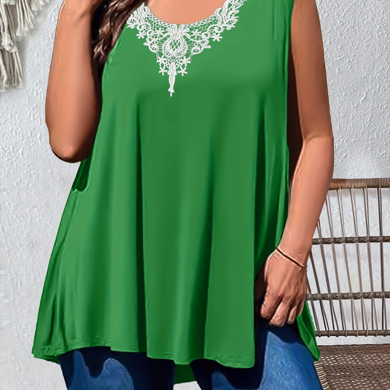 Women's Lace-Trimmed Sleeveless Dress Lightweight Stretch Solid Color Summer Casual