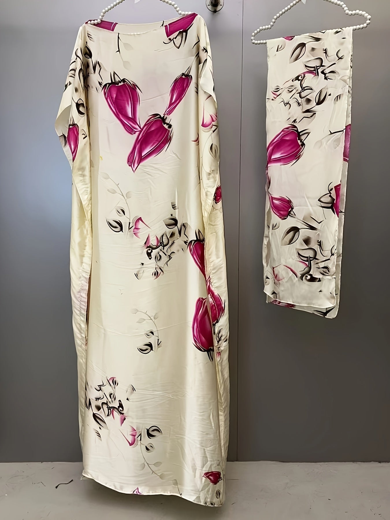 Plus Size Floral Print Abaya with Batwing Sleeves Maxi Dress Polyester