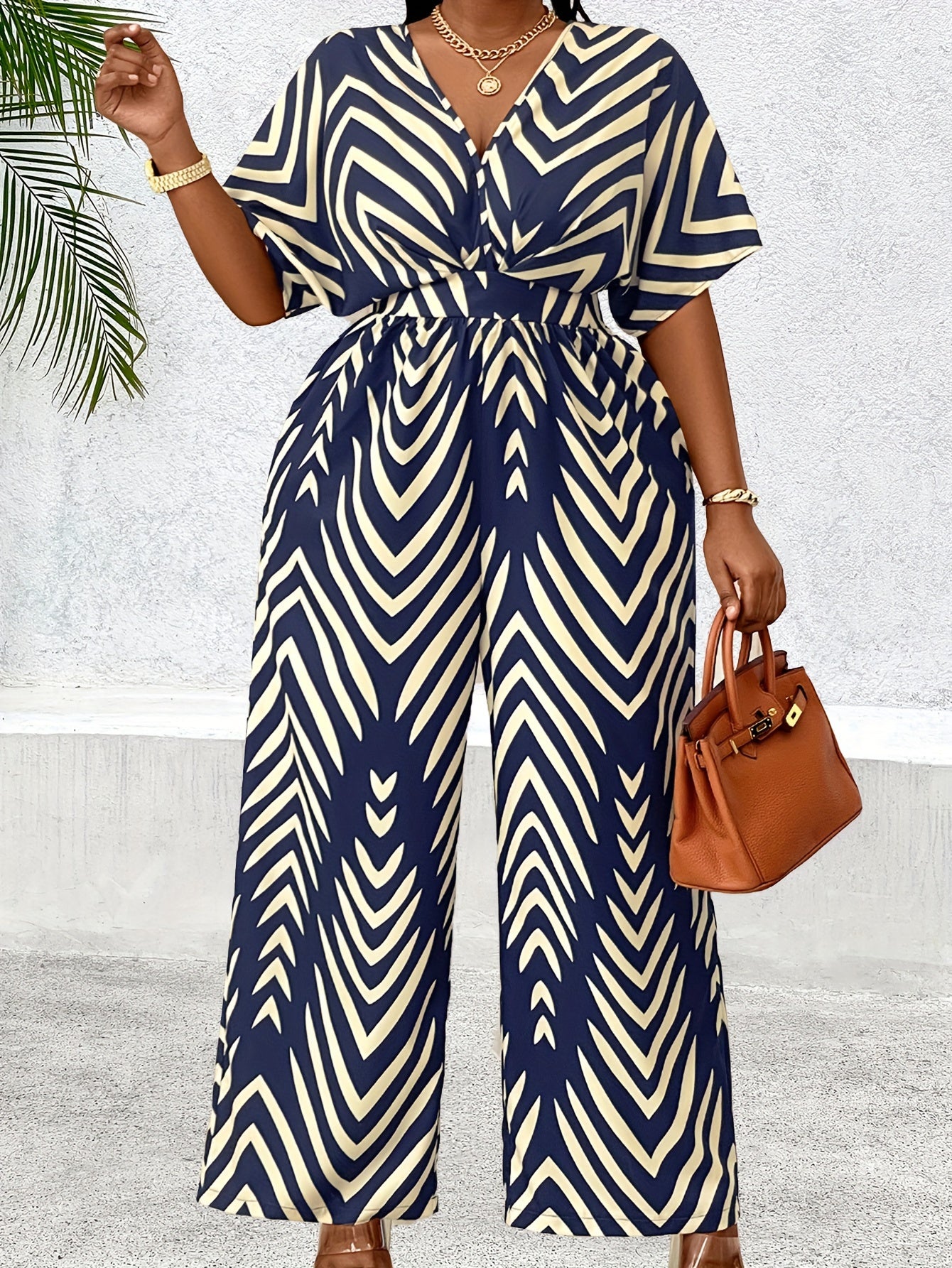 Women's Plus Size Elegant Jumpsuit Polyester V-Neck Short Sleeve