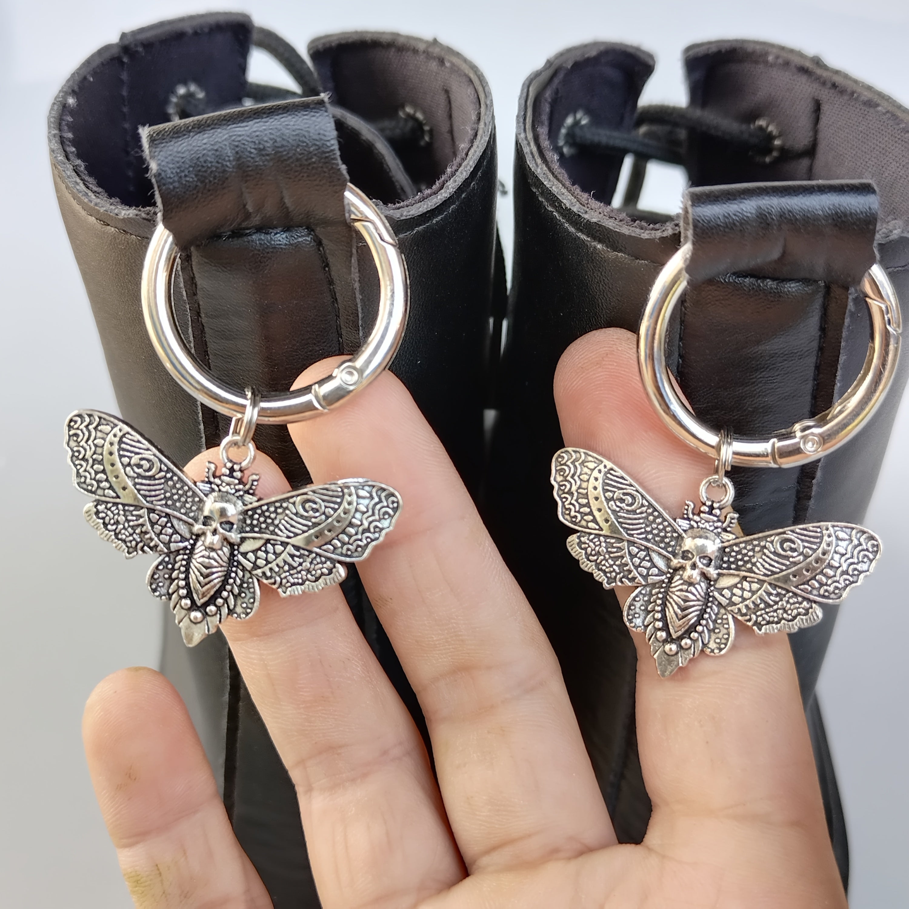 Unisex gotik metal koshki chashka osilgan buyumlar to'plami, 2 ta