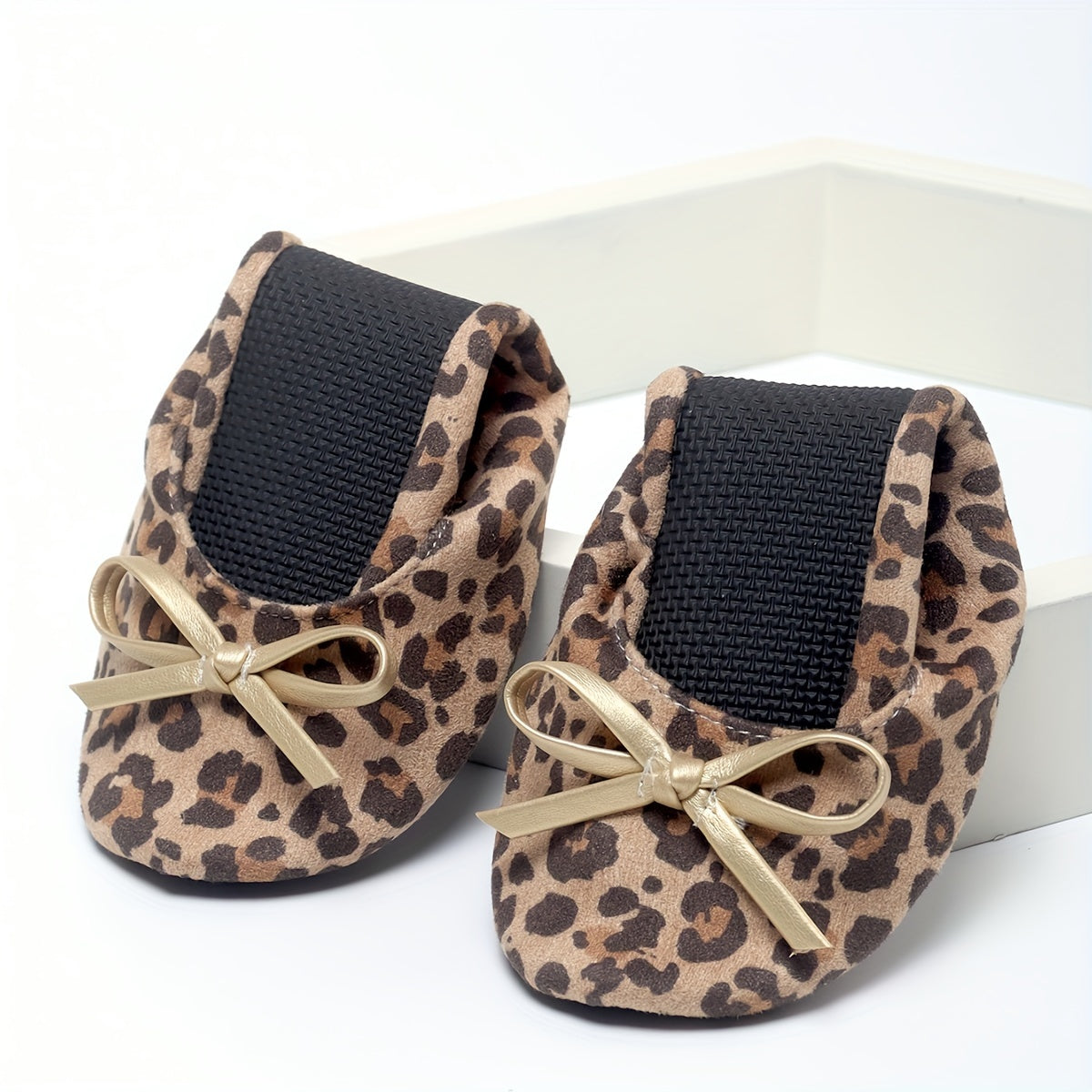 Women's Leopard Print Slip-On Dance Shoes with Bow, Soft Fabric, All-Season Style
