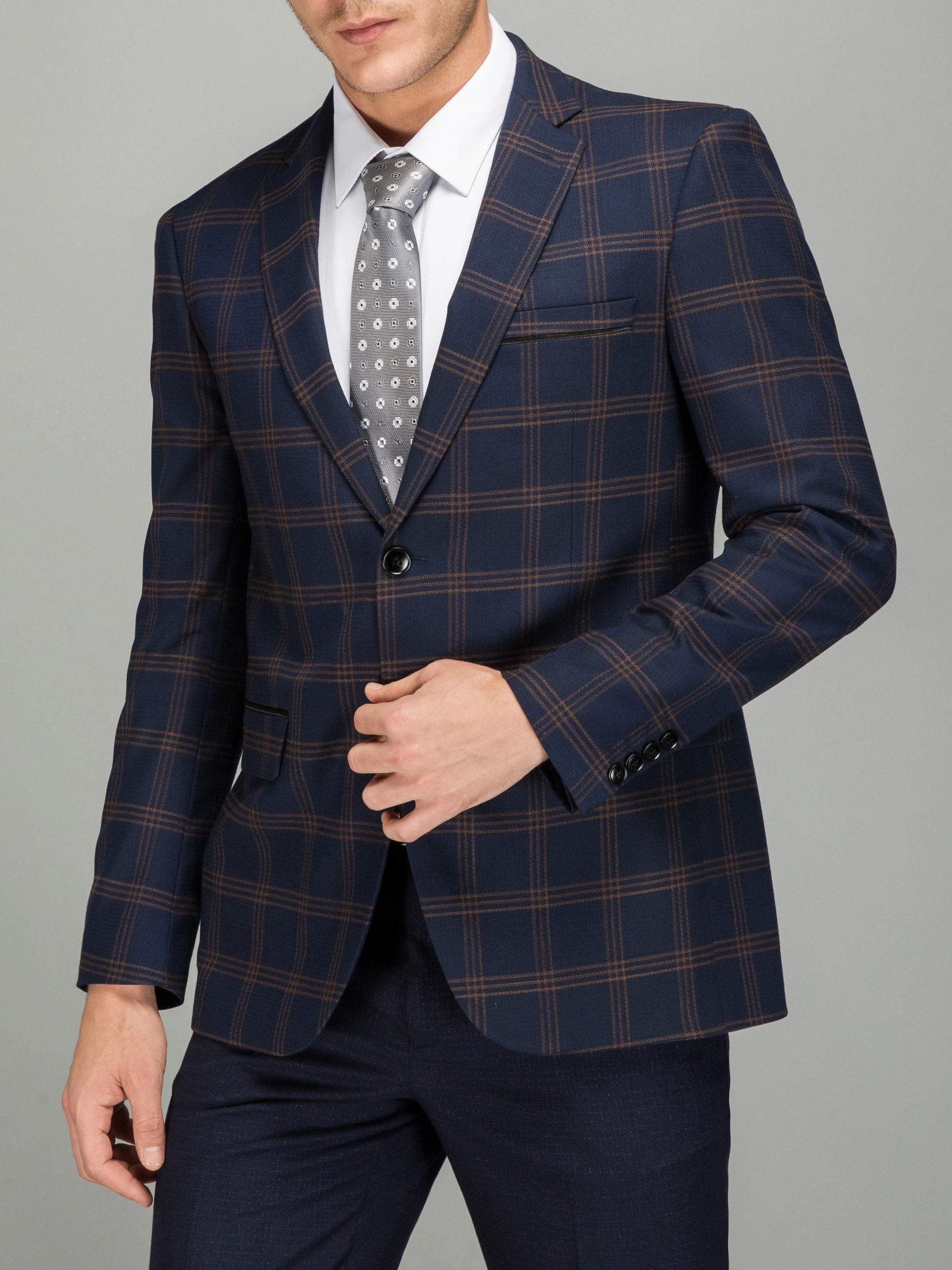 Мужская синяя клетчатая тканая полиэстеровая облегающая рубашка с карманами