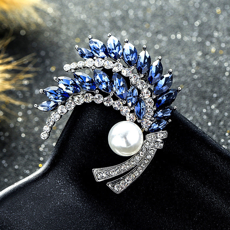 Wheat-Shaped Rhinestone Brooch Pin with Crystal Plant Design for Women and Men