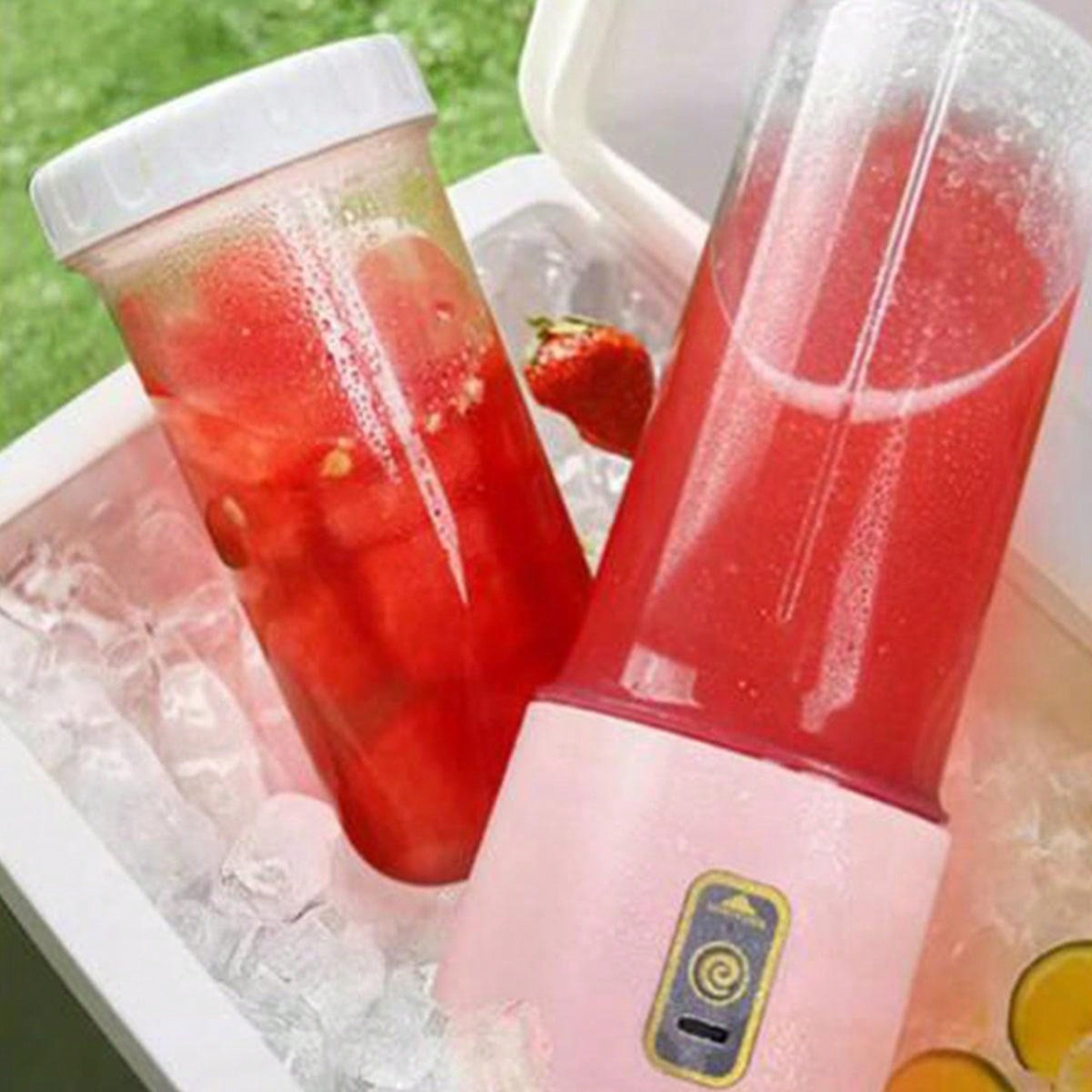 Portable USB Rechargeable Juicer Cup with 6-Blade Design and 1500mAh Battery