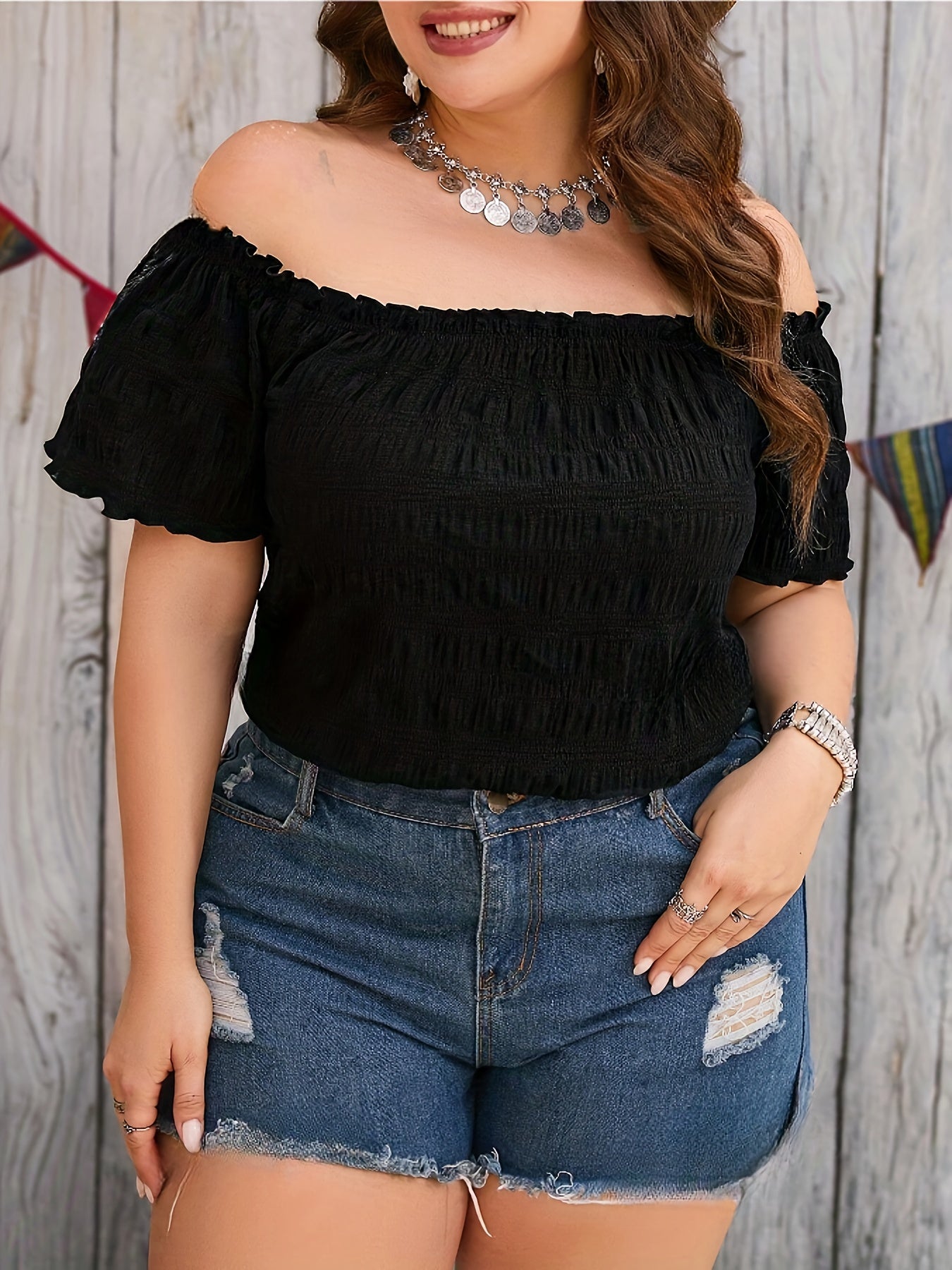 Plus o'lcham ayollar uchun off shoulder teksturali bluz bahorgi lettuce qirqimi