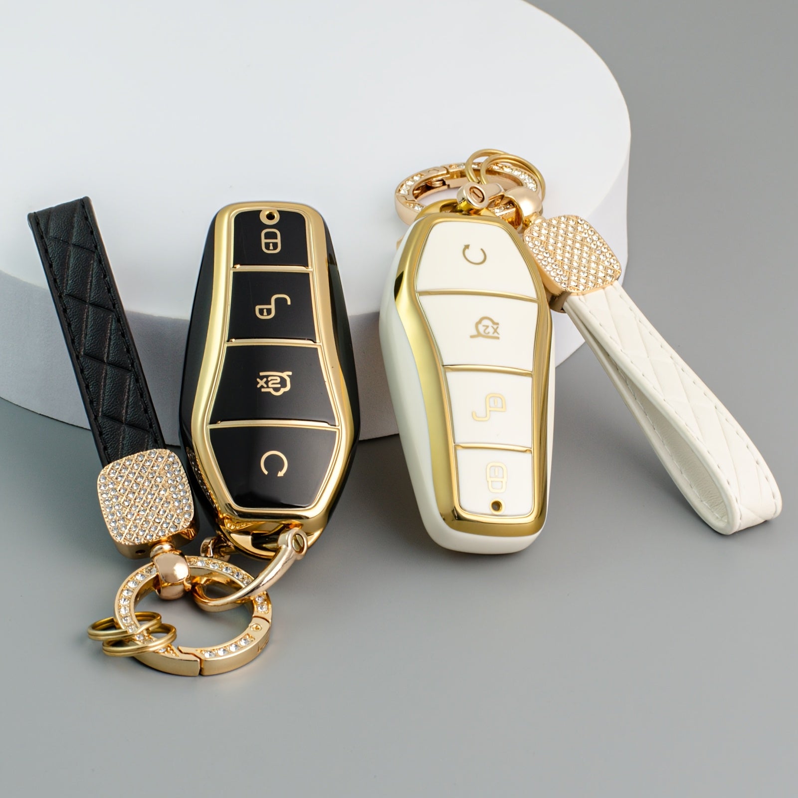 Elegant TPU Key Fob Cover with Crystal Keychain for EV Remote Control
