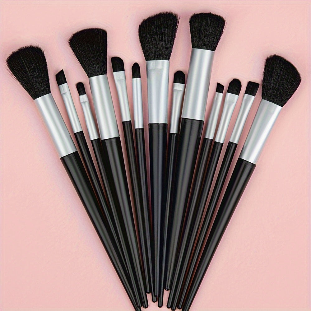Synthetic Makeup Brush Set for Beginners and Professionals with Travel Case