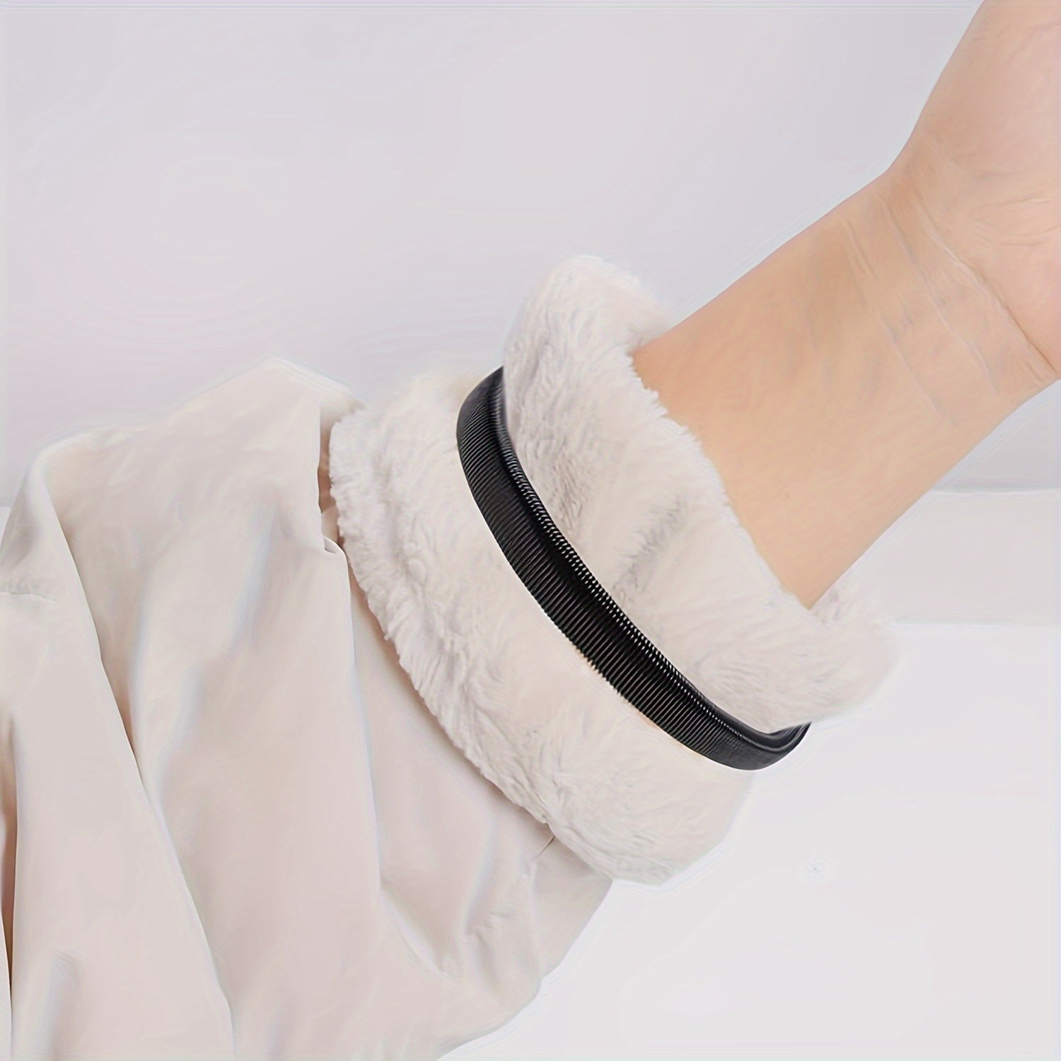 Erkaklar va ayollar uchun 6 ta non-slip metall qopqog'i bilan garterlar to'plami