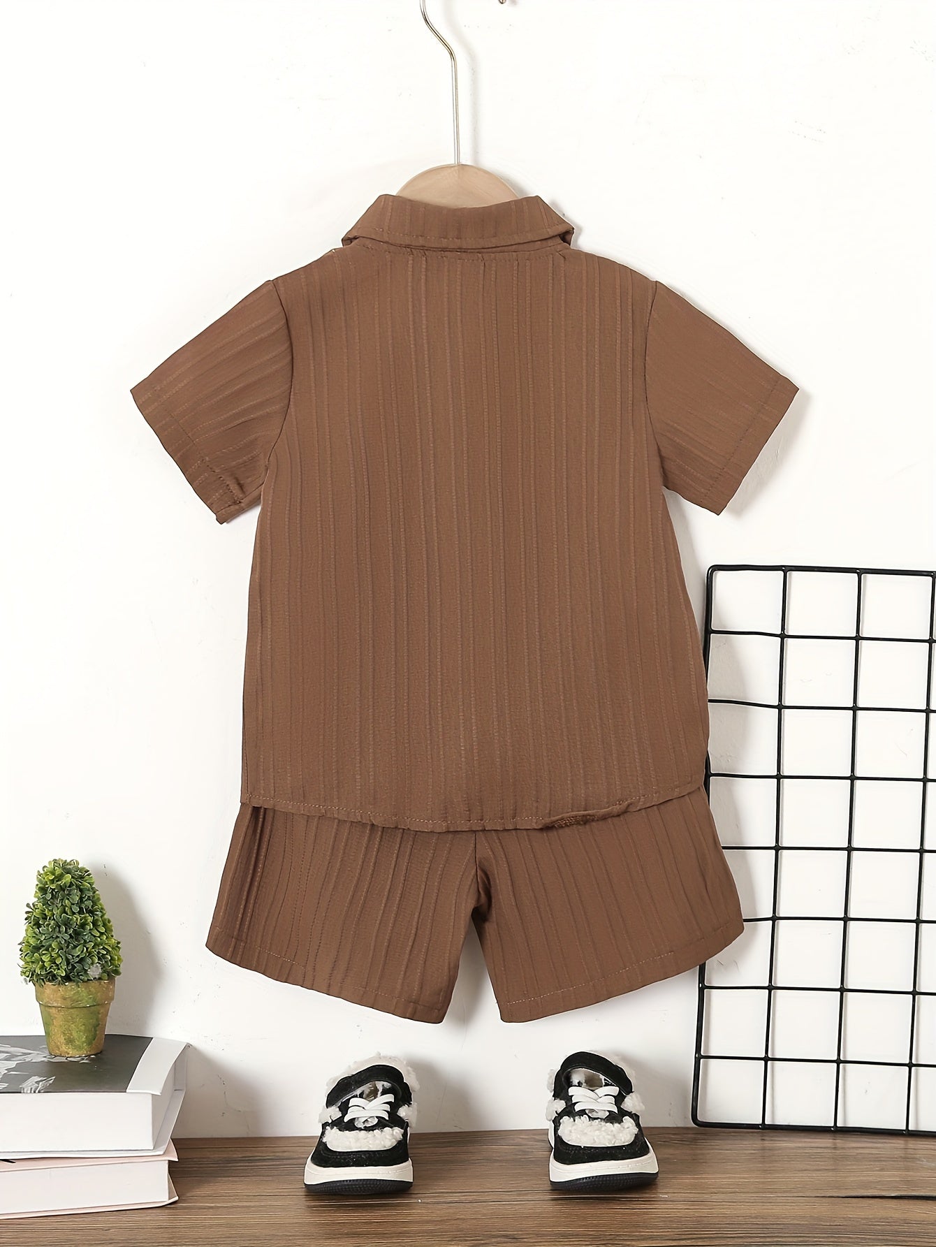 Kids Boy's Short Sleeve Solid Color Button Front Shirt and Shorts Set