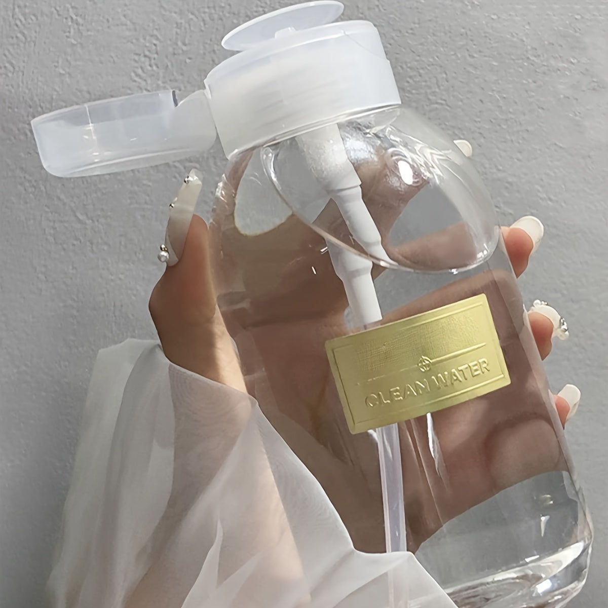 Portable Nail Polish Dispenser Bottle for Makeup Remover and Cosmetics