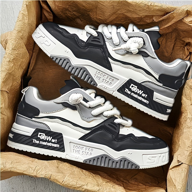 Casual Skate Shoes for Men and Women Low Top Breathable Fabric Sole Non-Slip Outsole