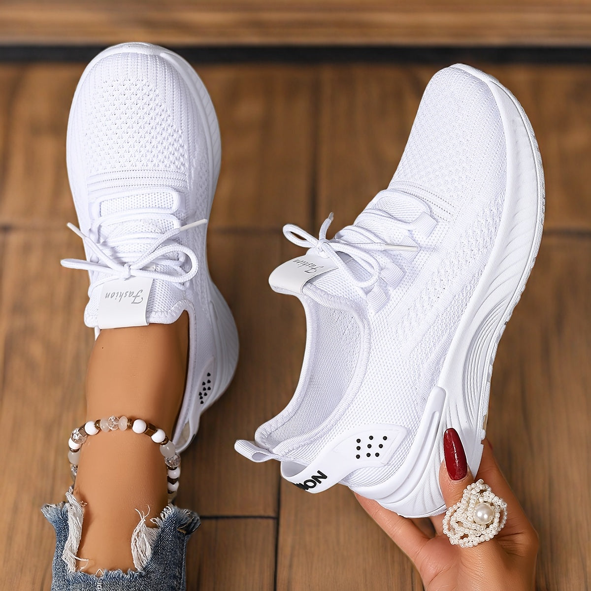 Ayollar uchun katta oq casual slip-on sport poyabzali bahor va yoz uchun