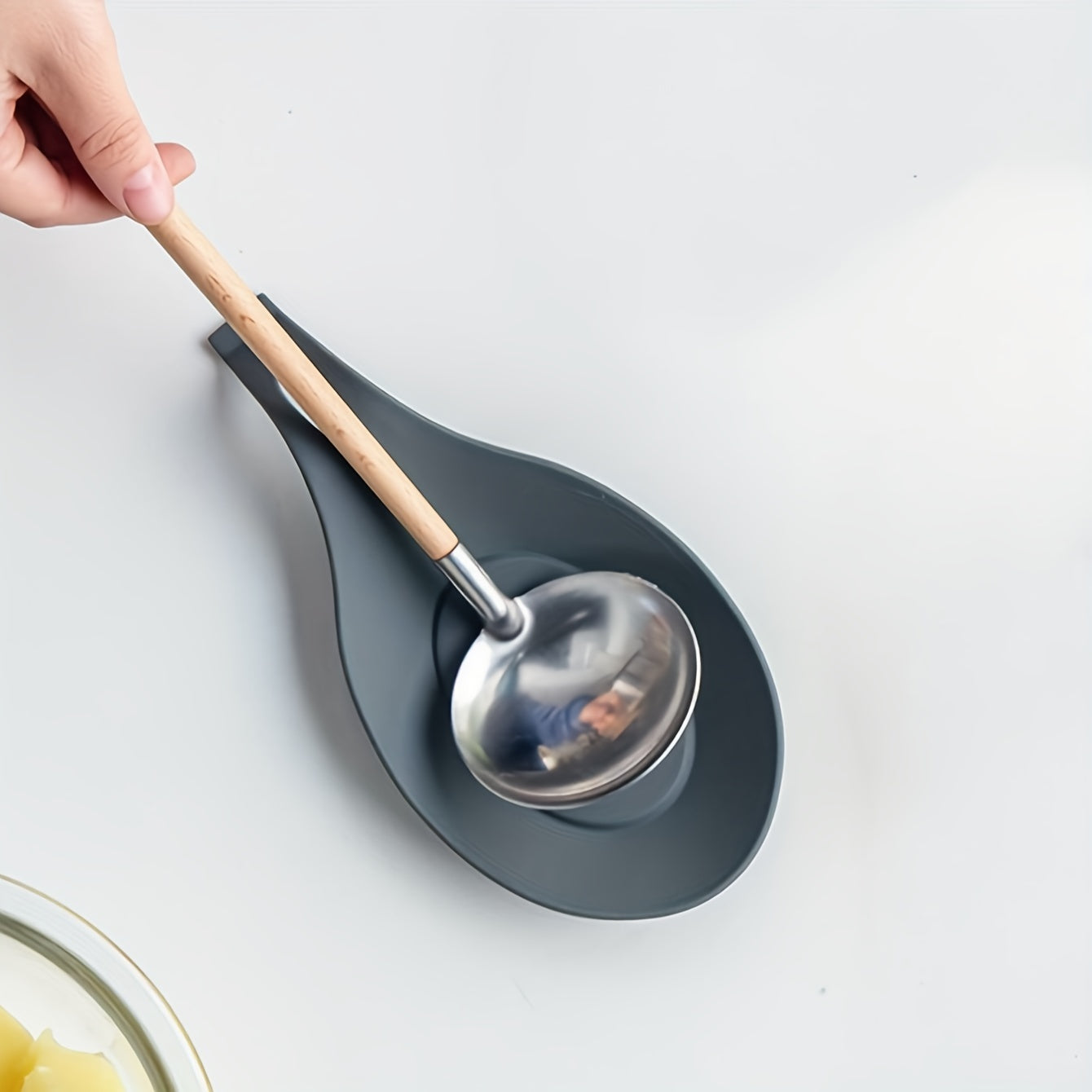 Silicone Kitchen Utensil Rest Non-Slip Heat-Resistant Easy to Clean