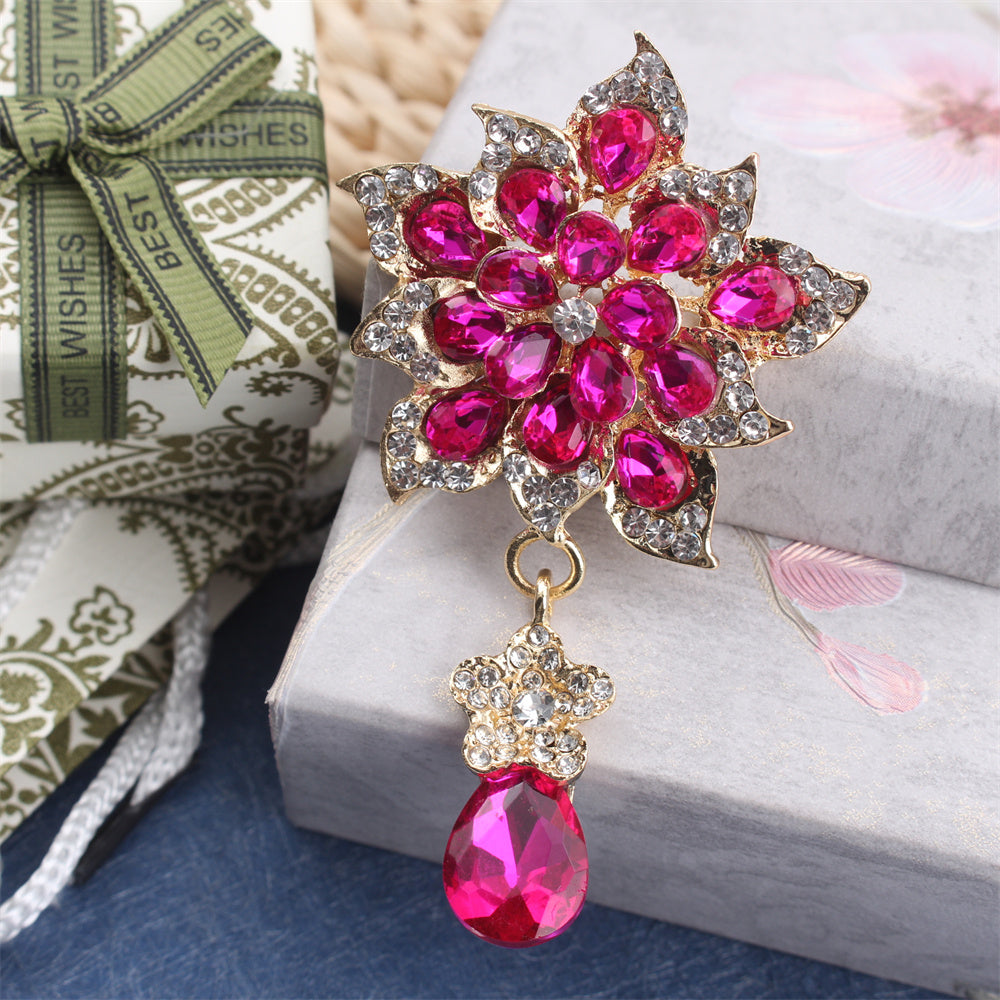Luxury Rhinestone Tassel Flower Brooch Pin for Clothing and Parties