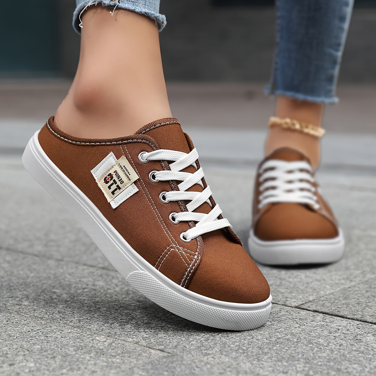 Ayollar uchun slip-on kundalik poyabzal nafas oladigan mato, sirpanmaydigan taglik, qora, oq, pushti