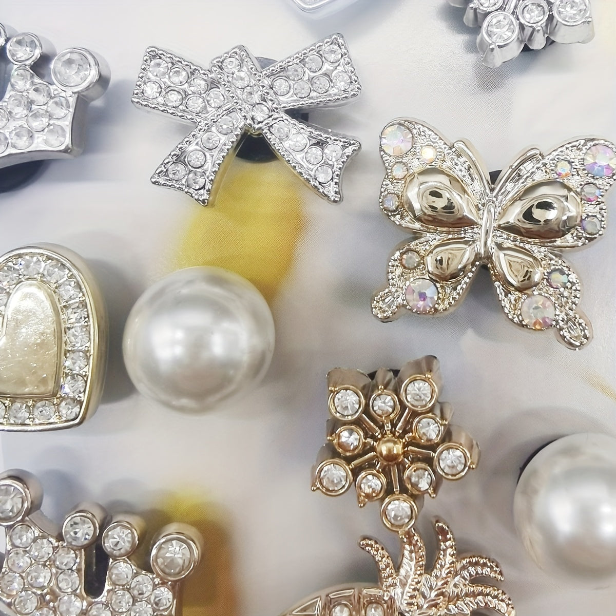 Women Shoe Charms 16pcs Rhinestone Pineapple Bow Snowflake Bead Decor