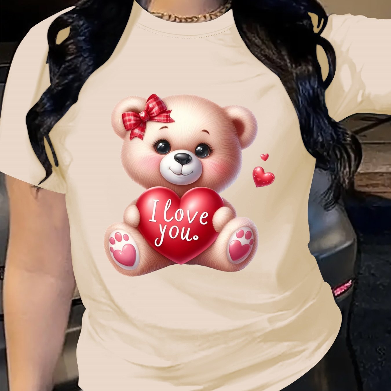 Plus Size Women's Loose Fit T-Shirt with Cartoon Bear and Heart Print