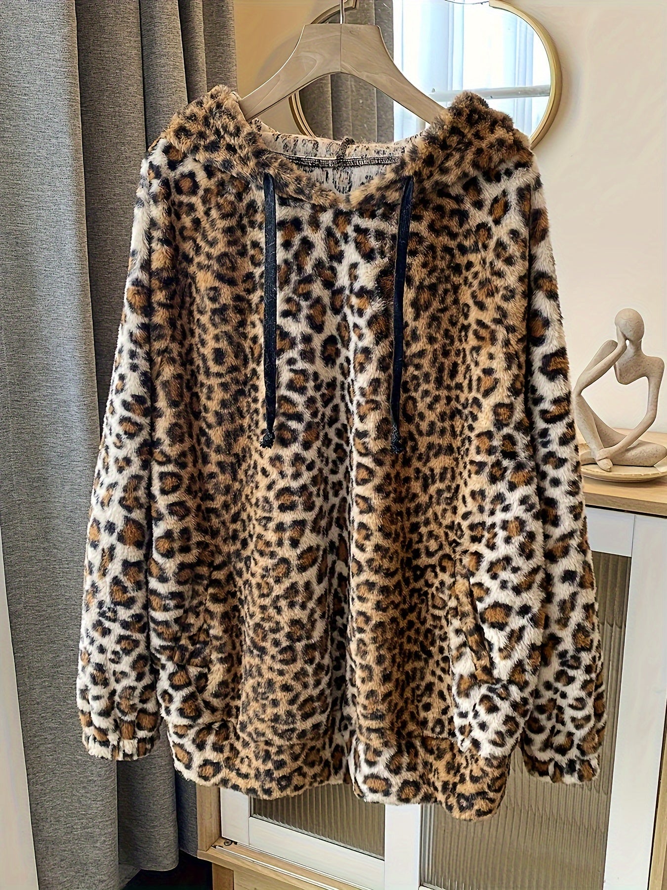 Plus o'lchamli mo'rt leopard bosma chiziqli kapşonli ayollar uchun kuz qish oddiy uzun qolli