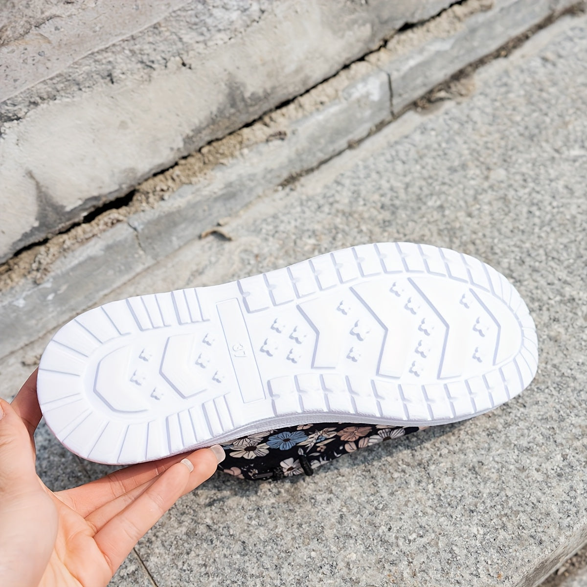 Women's Loafers Casual Flats All-Season Slip-On Comfortable White Blue Black Floral