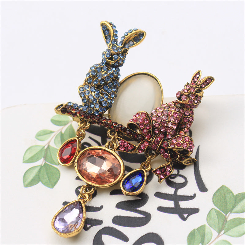 Vintage Rhinestone Tassel Zodiac Rabbit Brooch for Women Coat Pin Jewelry