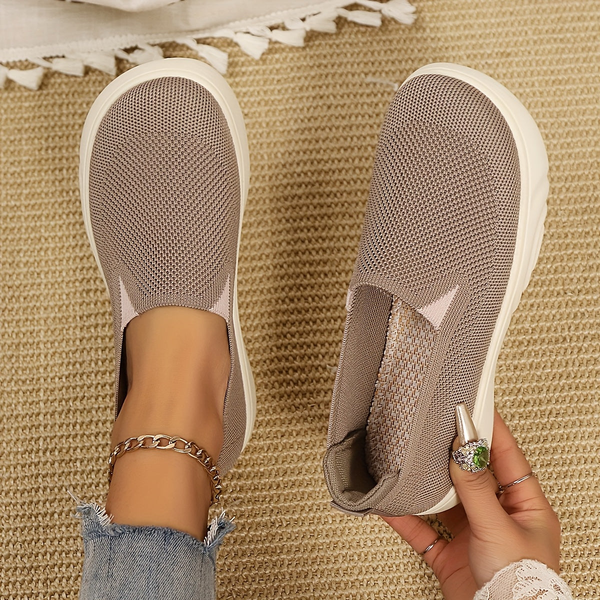 Women's Breathable Knitted Sports Shoes Casual Comfortable Sneakers