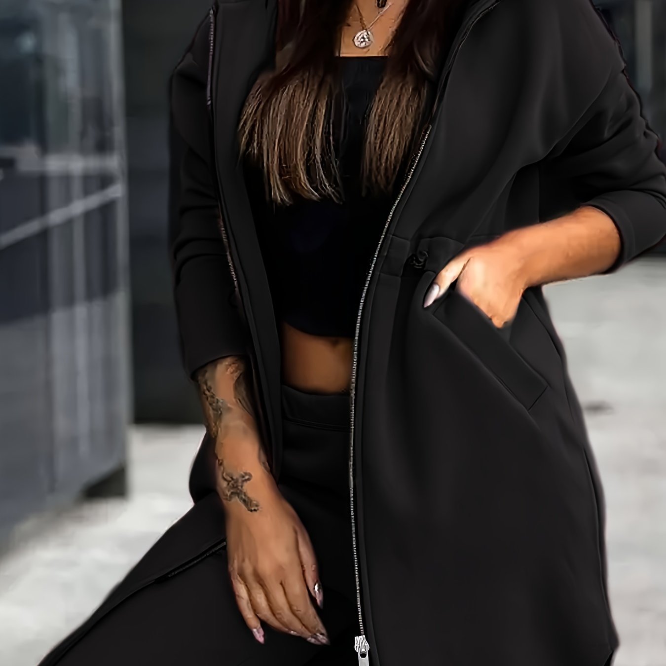 1 Ta'sirli Ayollar uchun Bir Rangli Kapüşonli Sviter va Shimlar To'plami, Poliesterdan Yasalgan Trikotaj Matodan Bahor/Kuz Moda uchun