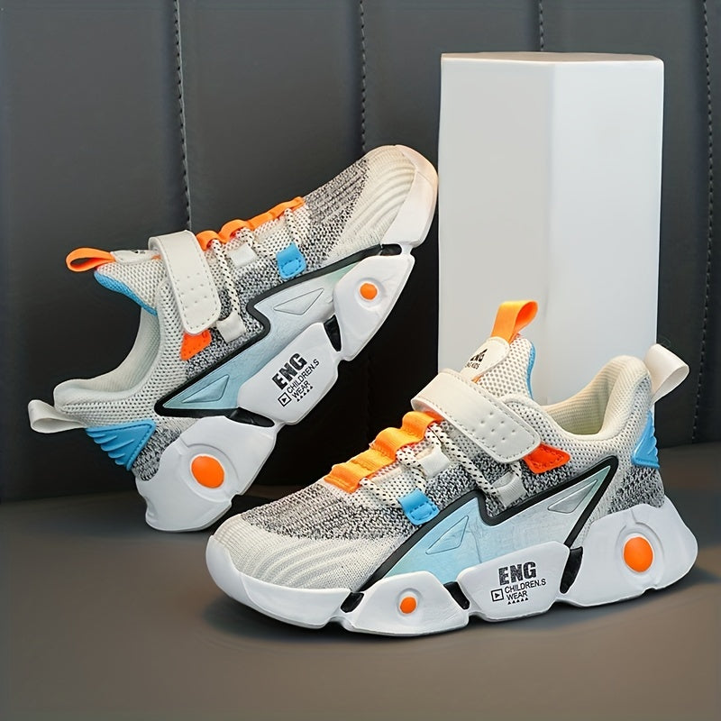 Yigitlar uchun rangli blokli nafas oladigan tizzali sport poyabzali, tashqi faoliyatlar uchun