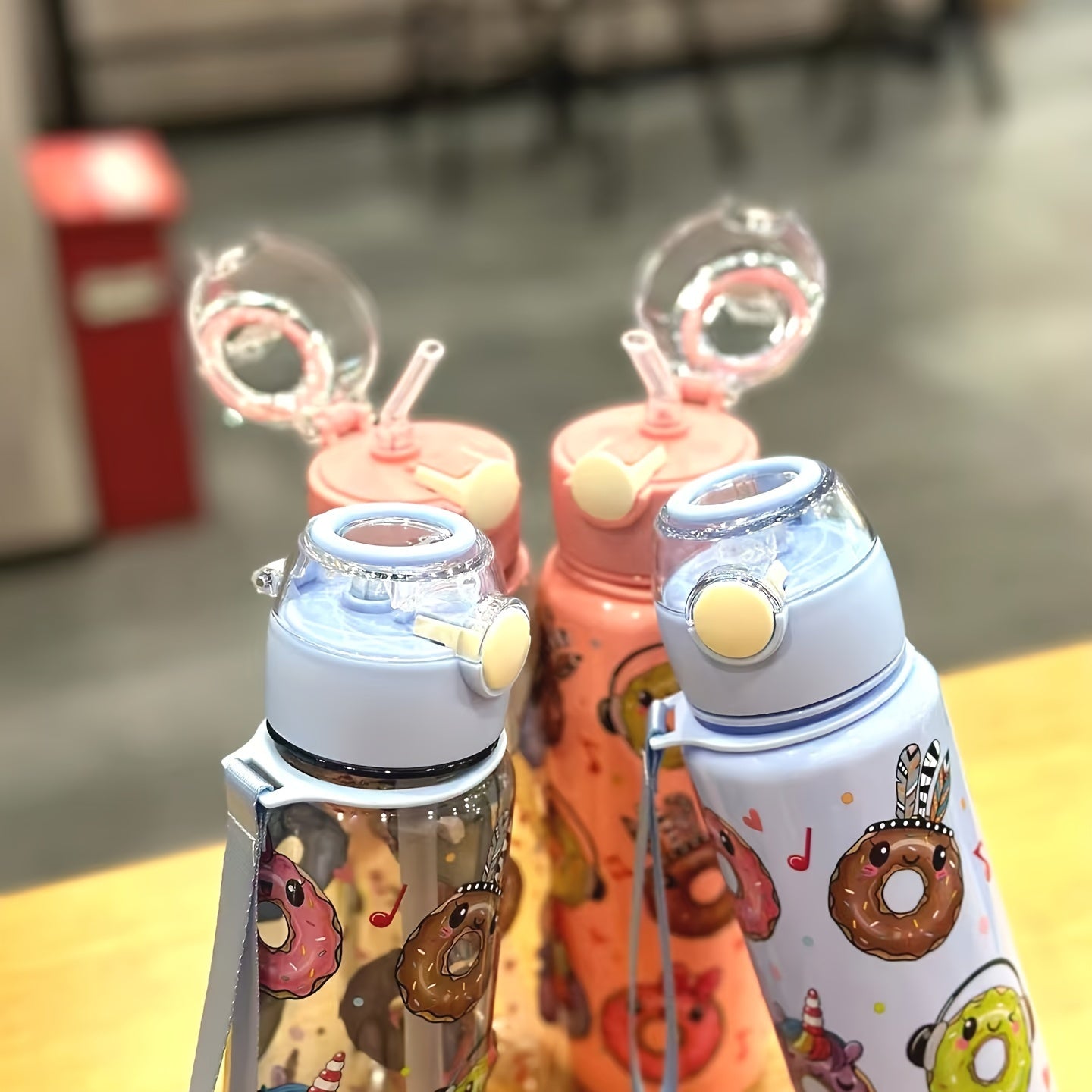 Cute Donut Design Water Bottle 700ml BPA-Free High-Temp Resistant Portable Leak-Proof Outdoor Use
