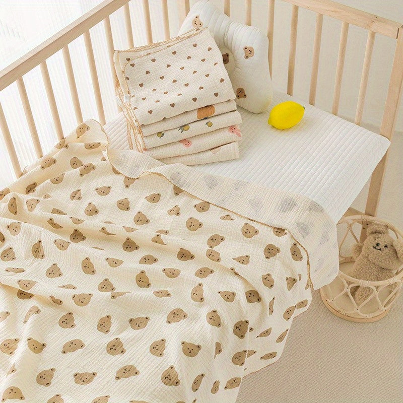 Baby Girl Cotton Double-Layer Quilt Baby Blanket with Bear Cartoon Design