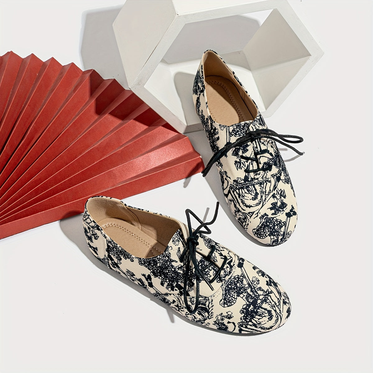 Women's Floral Oxford Shoes Lightweight Casual Lace-Up Flats