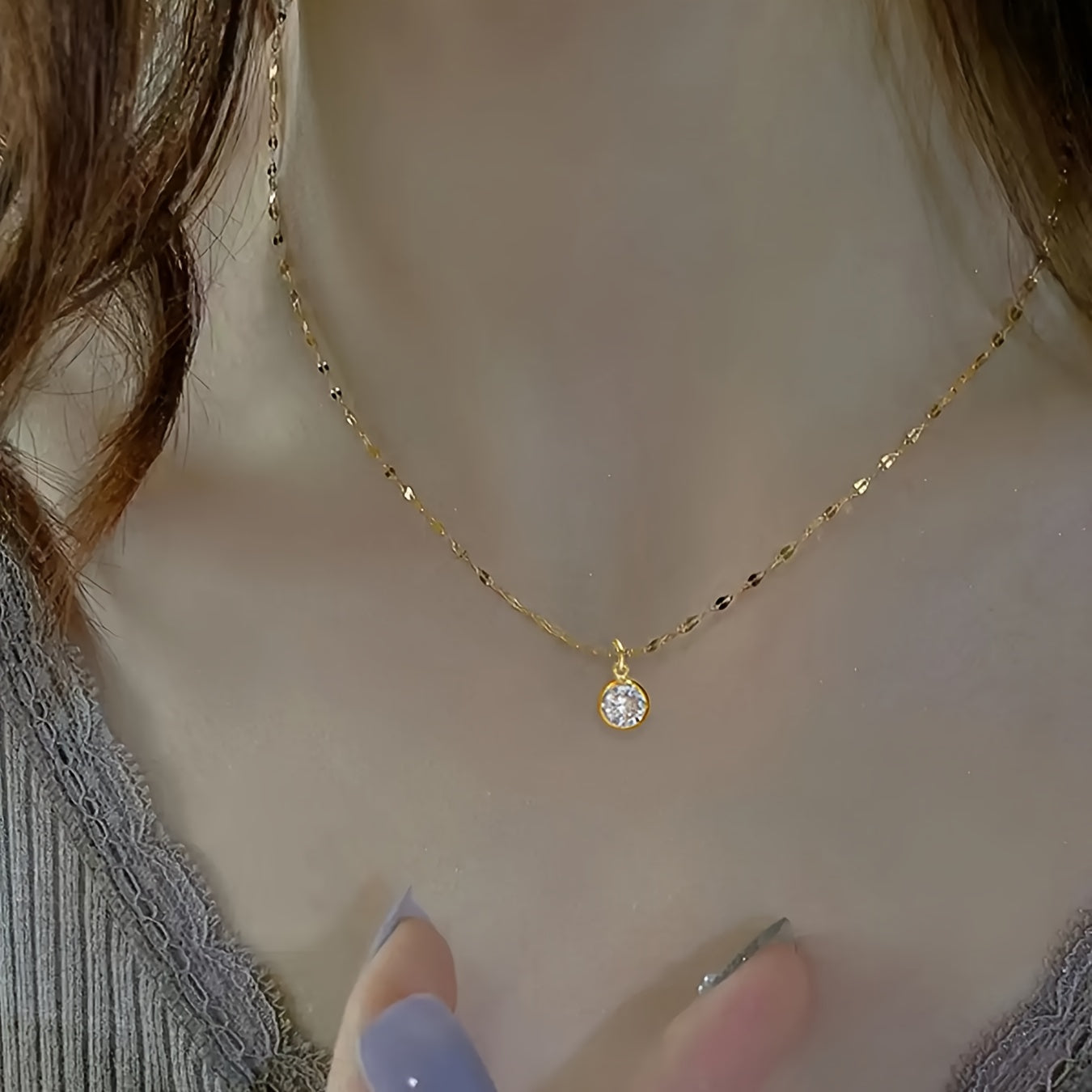 Nooxian Elegant va Sexy 18K Oltin Qoplangan Zirconia Pendant Marjon, Nikelga chidamli Zargarlik, Kundalik kiyish va Maxsus tadbirlar uchun mukammal